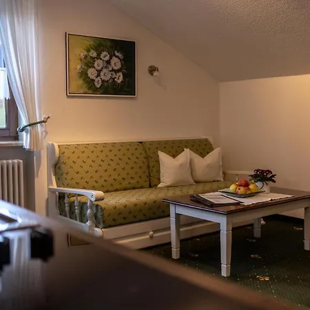 Gaestehaus Alpenflora *